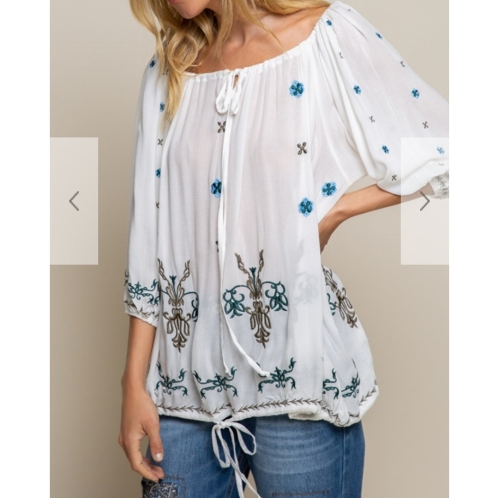 🆕️ Boho Embroidery Blouse - Picture 4 of 11